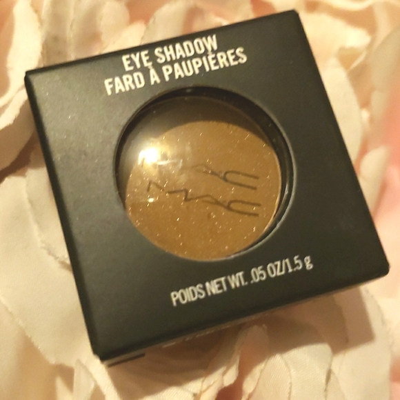 🌟🧚‍♀️NATURAL WILDERNESS MAC Cosmetics Eyeshadow Single NWT - Picture 4 of 6